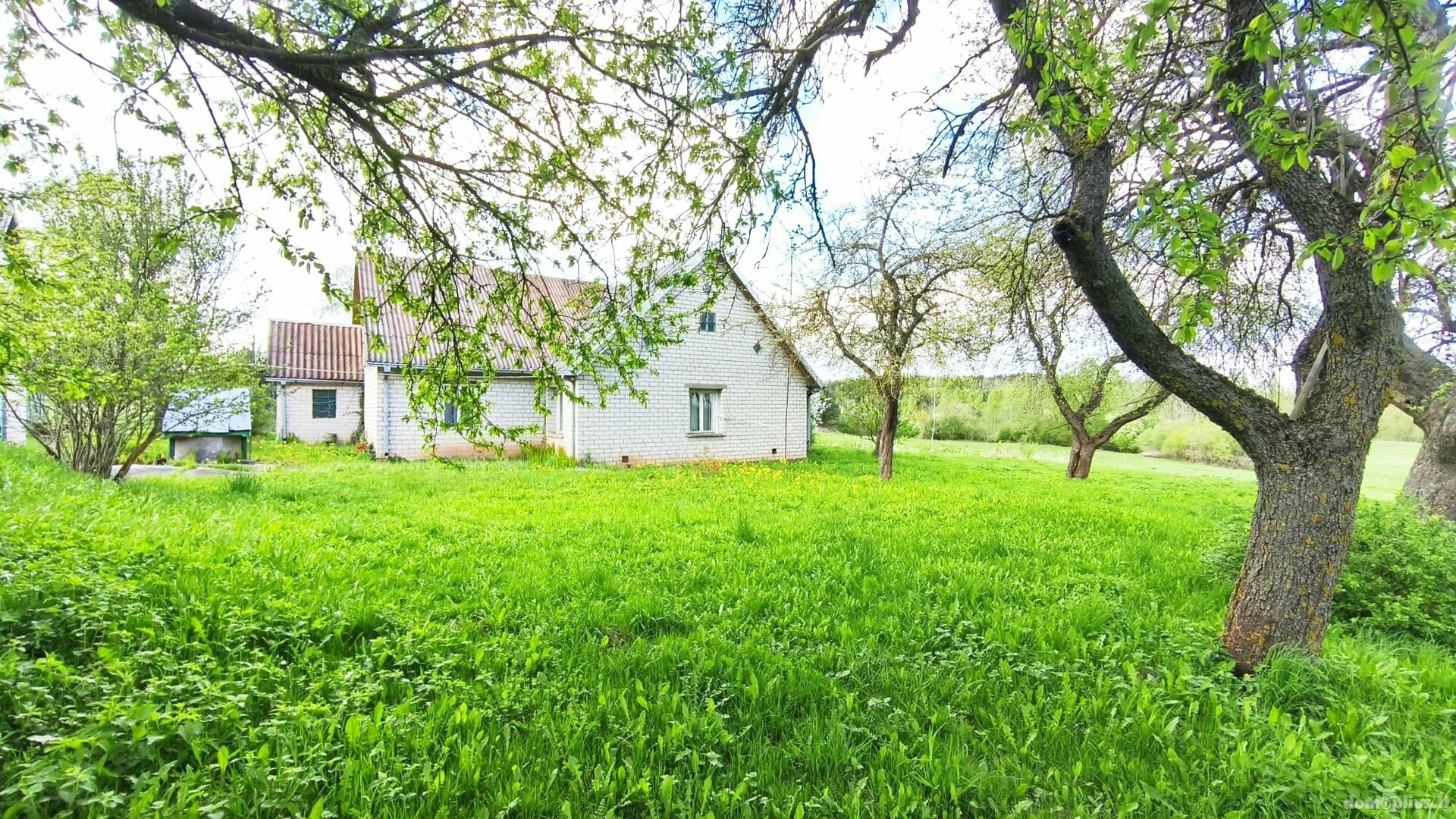 Parduodamas gyvenamasis namas Širvintų rajono sav., Papiernioje, Aušros g.
