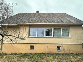 Gyvenamasis namas Radviliškio rajono sav., Beinoravoje, Mokyklos g.