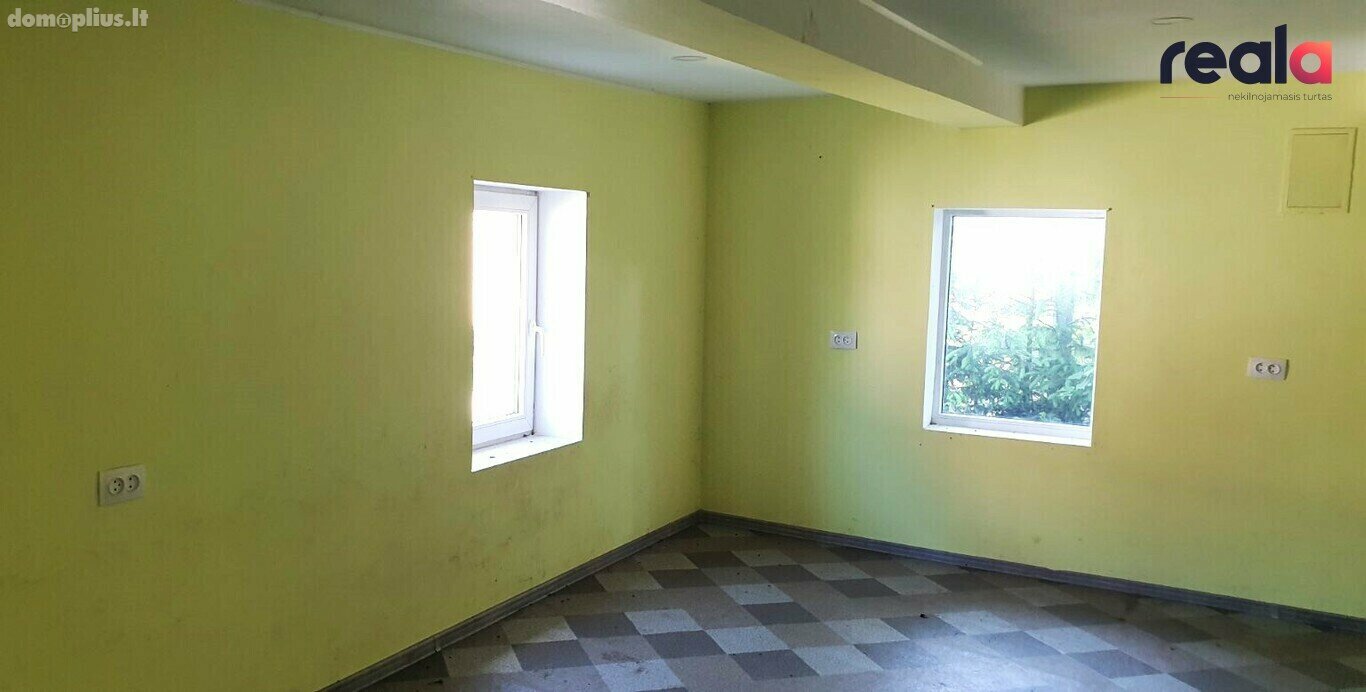 Parduodama gyvenamojo namo dalis Kaišiadorių rajono sav., Žasliuose, Vilniaus g.