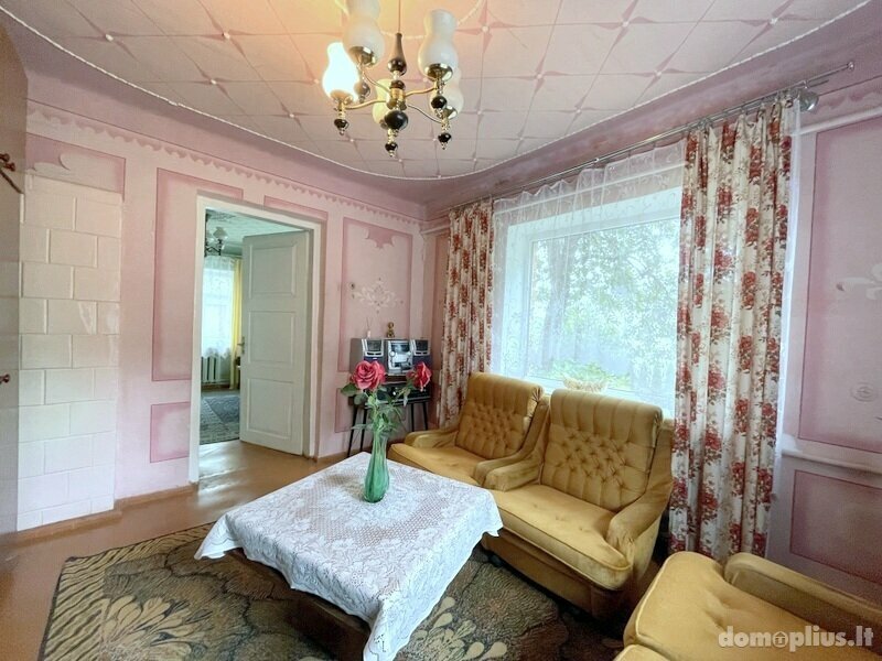 Parduodamas gyvenamasis namas Šiaulių rajono sav., Kurtuvėnuose, Žvejų g.