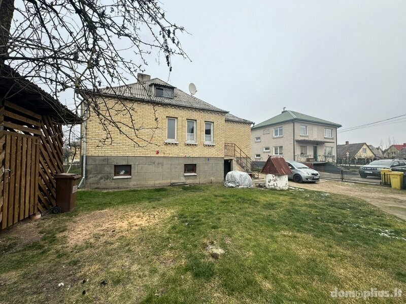 Parduodamas gyvenamasis namas Šiaulių rajono sav., Kuršėnuose, Šilėnų g.