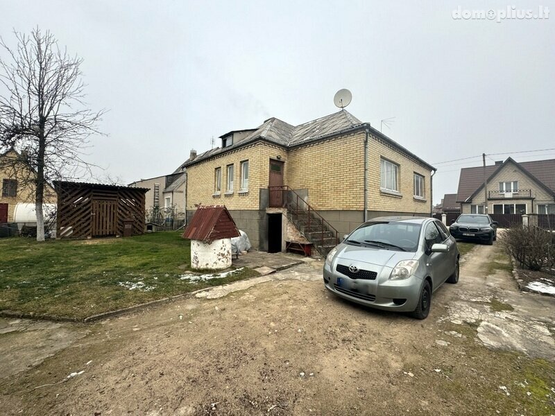 Parduodamas gyvenamasis namas Šiaulių rajono sav., Kuršėnuose, Šilėnų g.