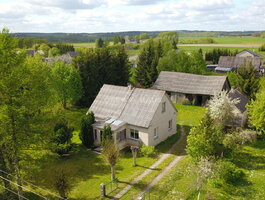 Gyvenamasis namas Kelmės rajono sav., Lupikuose