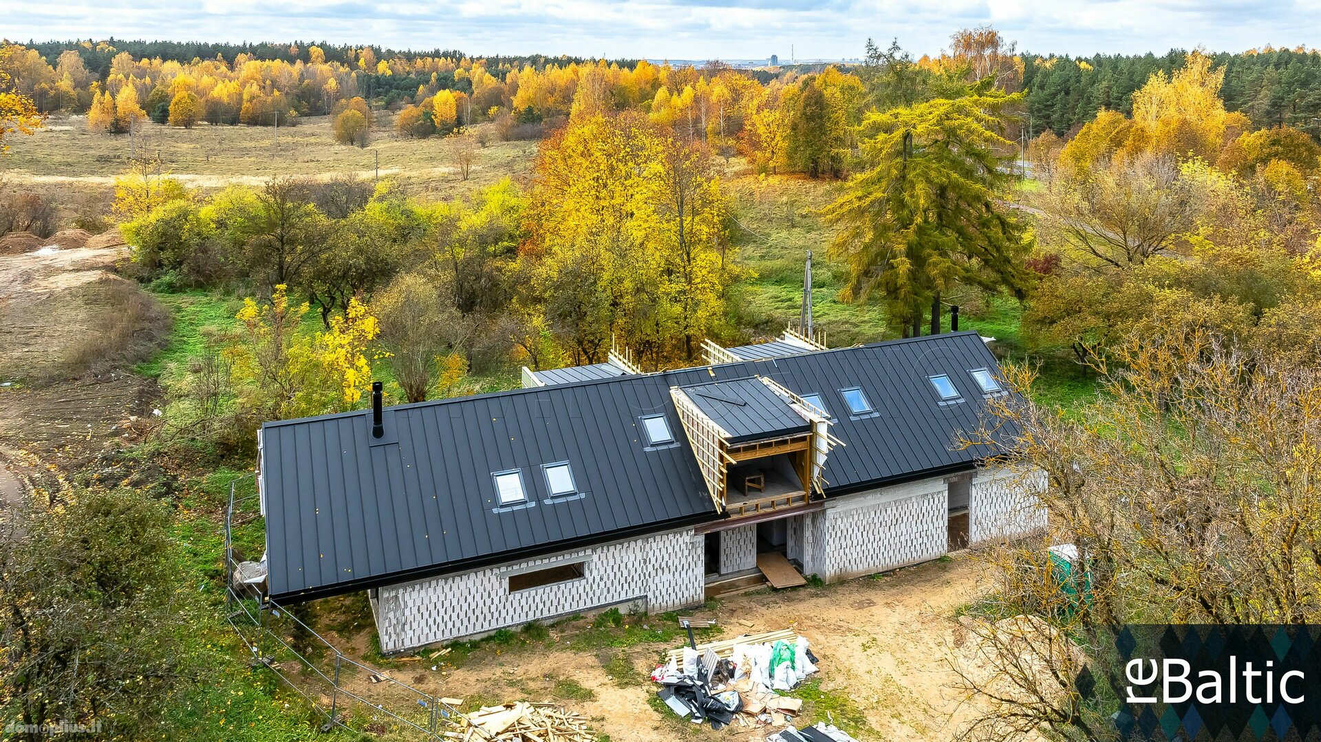 Parduodamas gyvenamasis namas Vilniuje, Užupyje, Stepono Batoro g.