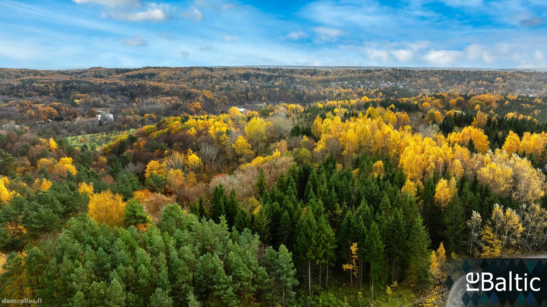 Parduodamas gyvenamasis namas Vilniuje, Užupyje, Stepono Batoro g.
