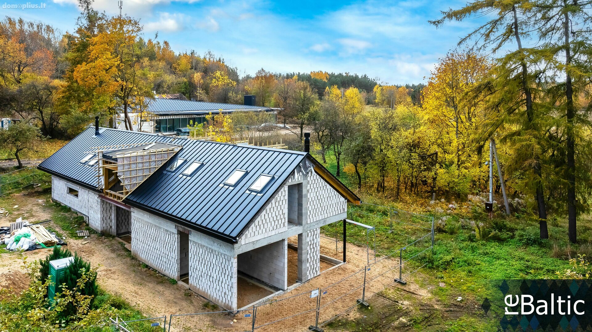 Parduodamas gyvenamasis namas Vilniuje, Užupyje, Stepono Batoro g.