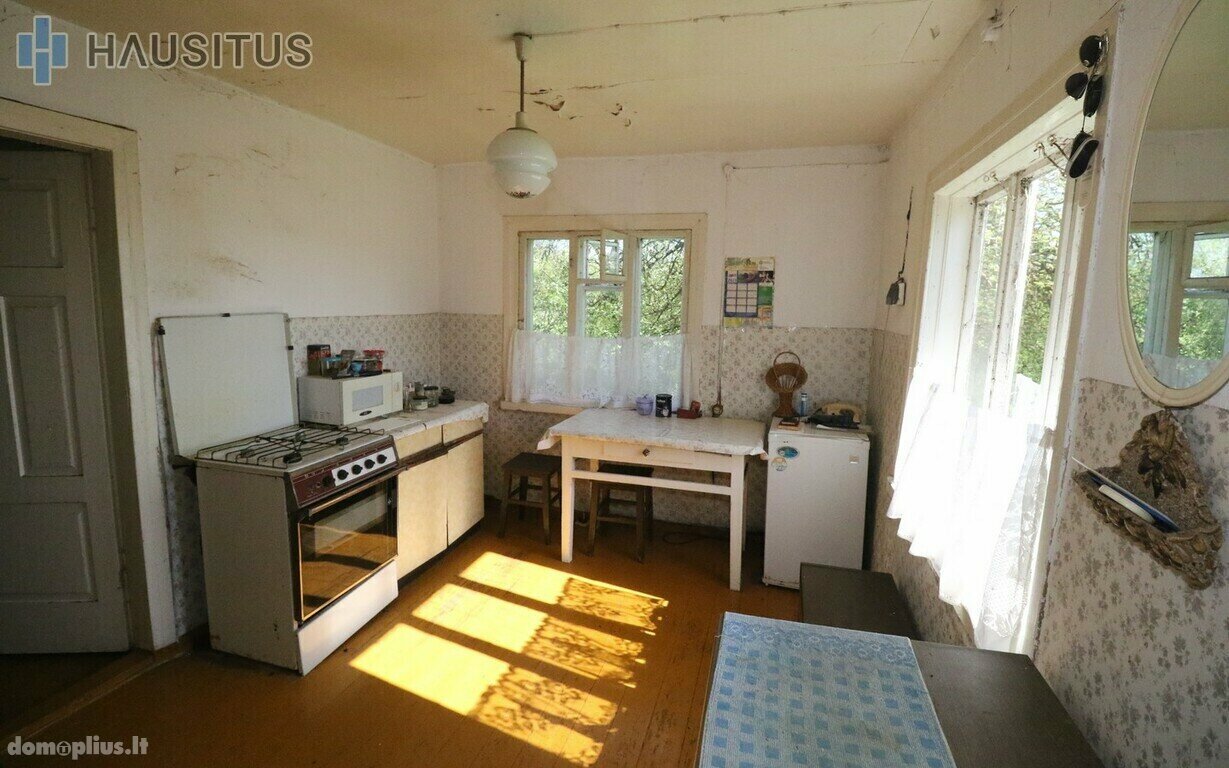 Parduodamas gyvenamasis namas Anykščių rajono sav., Burbiškyje, Parko g.