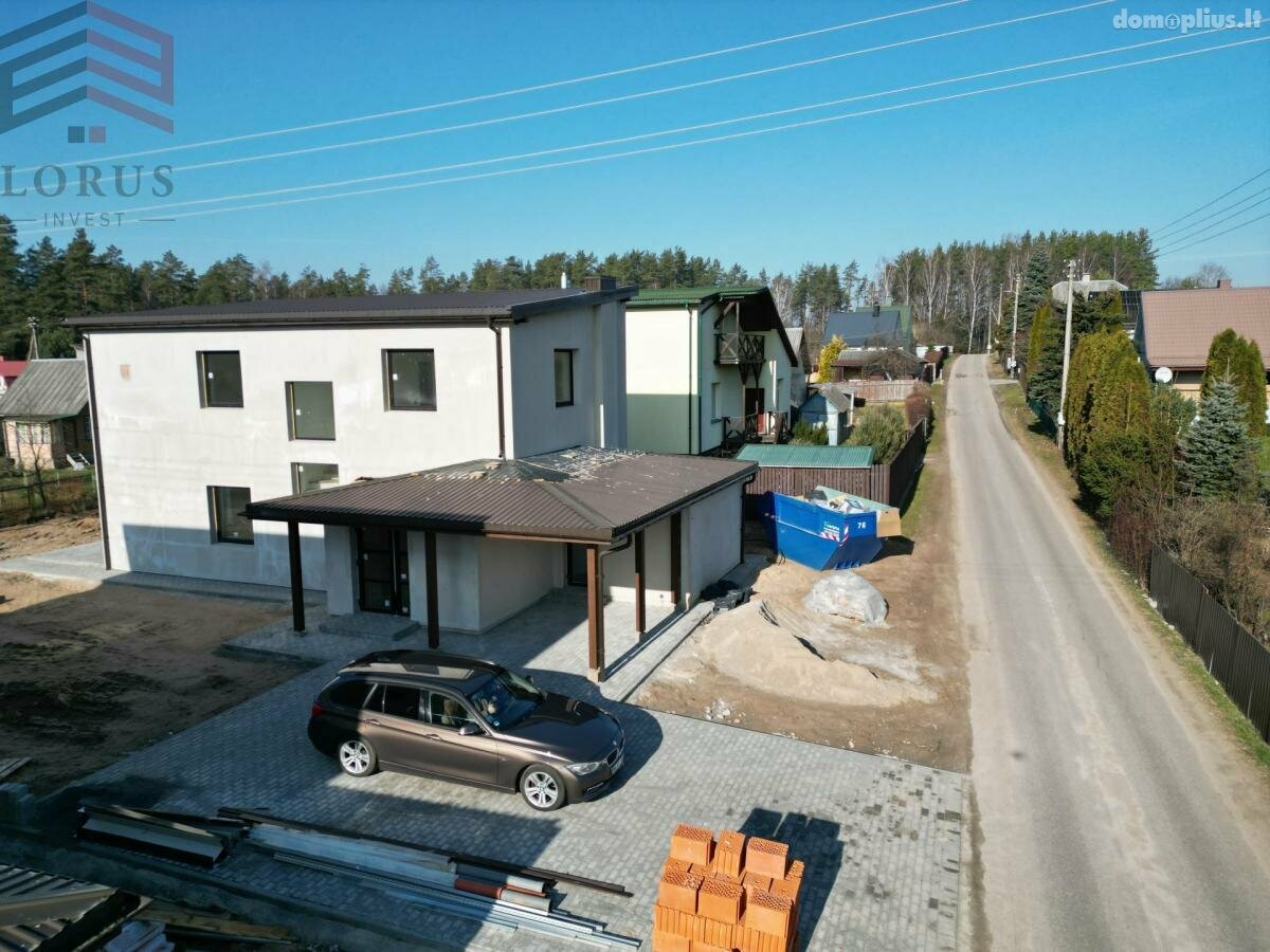 Parduodamas gyvenamasis namas Vilniaus rajono sav., Aukštuolėje, Vakaro 8-oji g.