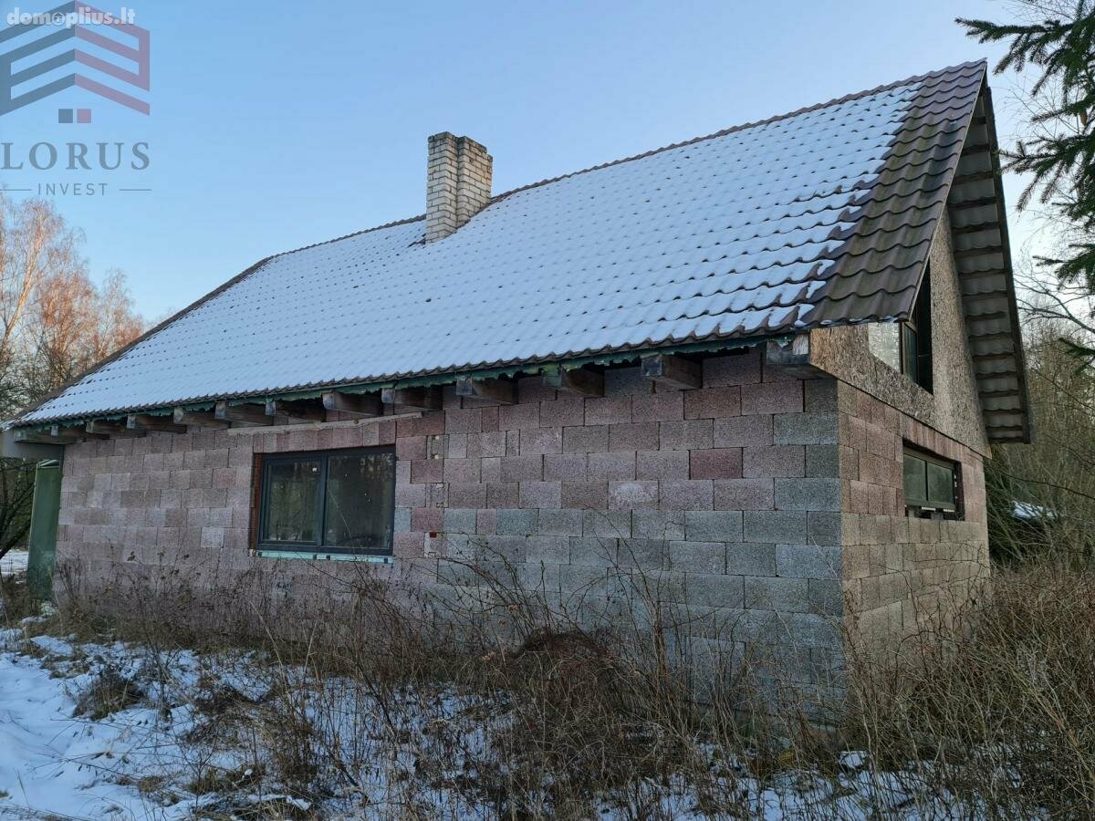 Parduodama sodyba Alytaus rajono sav., Tolkūnuose, Nemuno g.