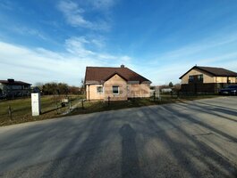 Parduodamas gyvenamasis namas Šiauliuose, Zokniuose, Užmiesčio g.