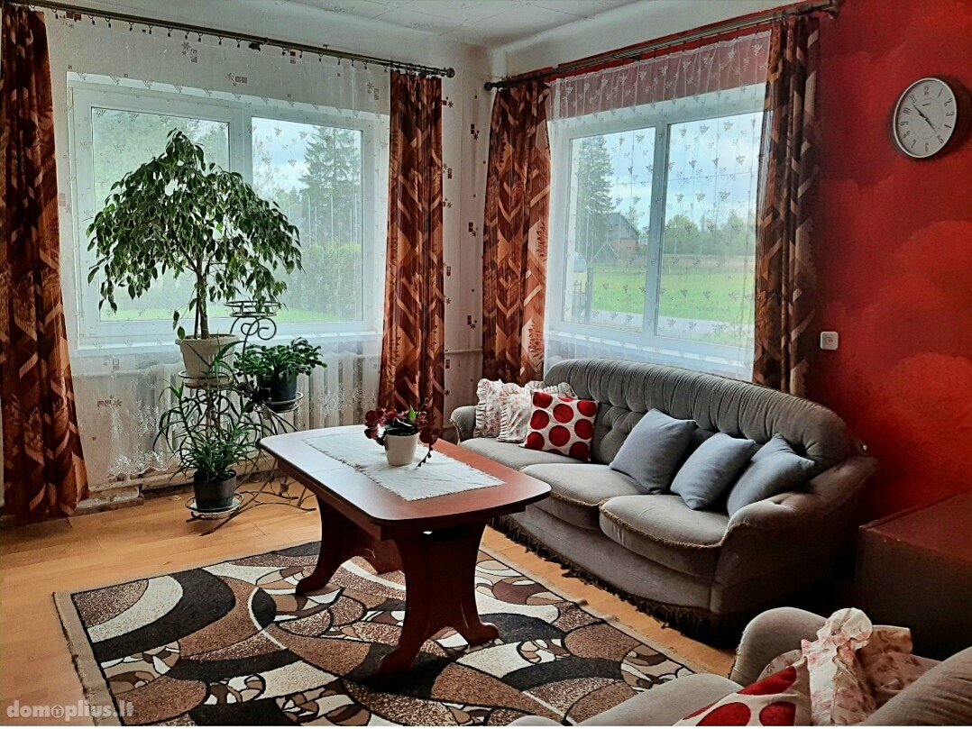 Parduodama sodyba Pakruojo rajono sav., Pamūšyje, Vilties g.
