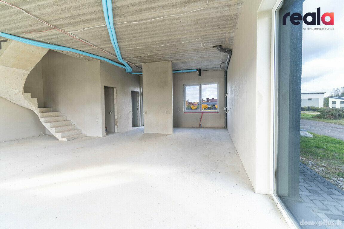 Parduodamas sublokuotas namas Vilniaus rajono sav.