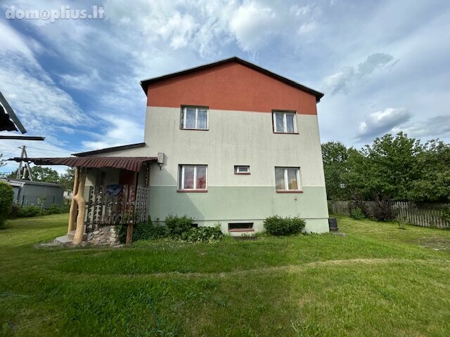 Parduodamas gyvenamasis namas Varėnos rajono sav., Merkinėje, Maksimonių g.