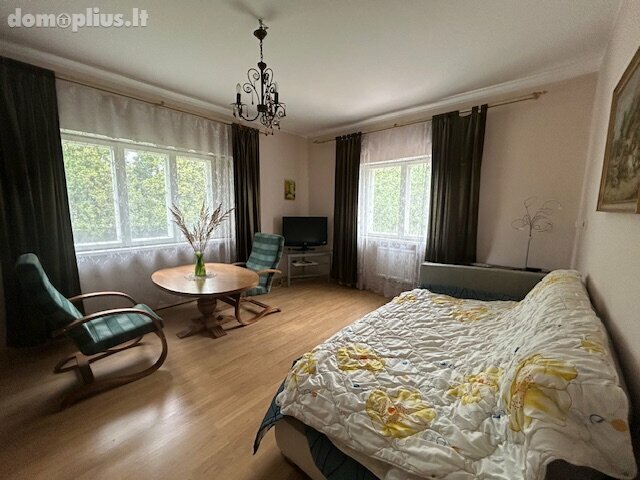 Parduodamas gyvenamasis namas Varėnos rajono sav., Merkinėje, Maksimonių g.