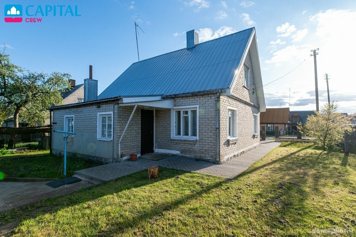 Parduodamas gyvenamasis namas Šalčininkų rajono sav., Šalčininkuose, Mėnulio g.