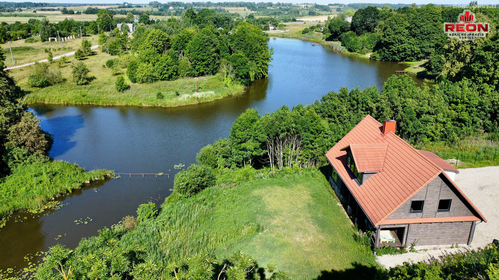 Parduodamas gyvenamasis namas Širvintų rajono sav., Medžiukuose, Plento g.