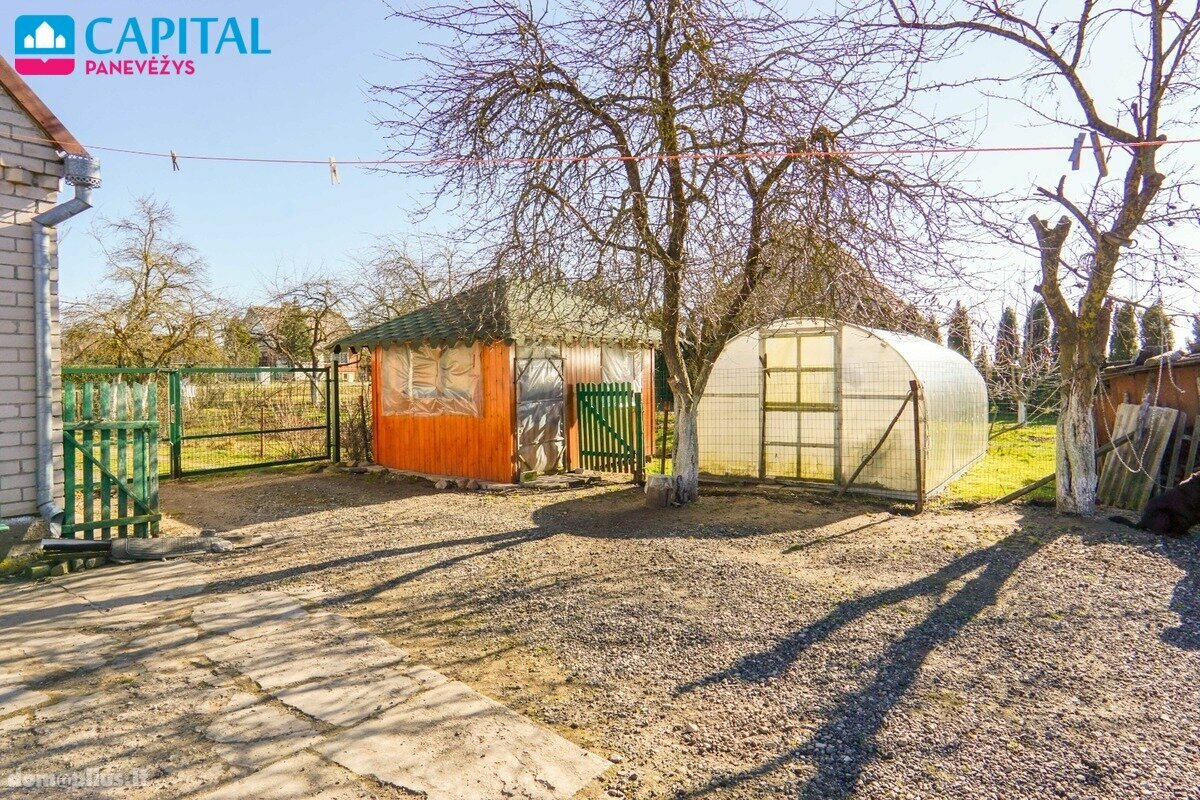 Parduodamas gyvenamasis namas Pasvalio rajono sav., Pušalote, Panevėžio g.