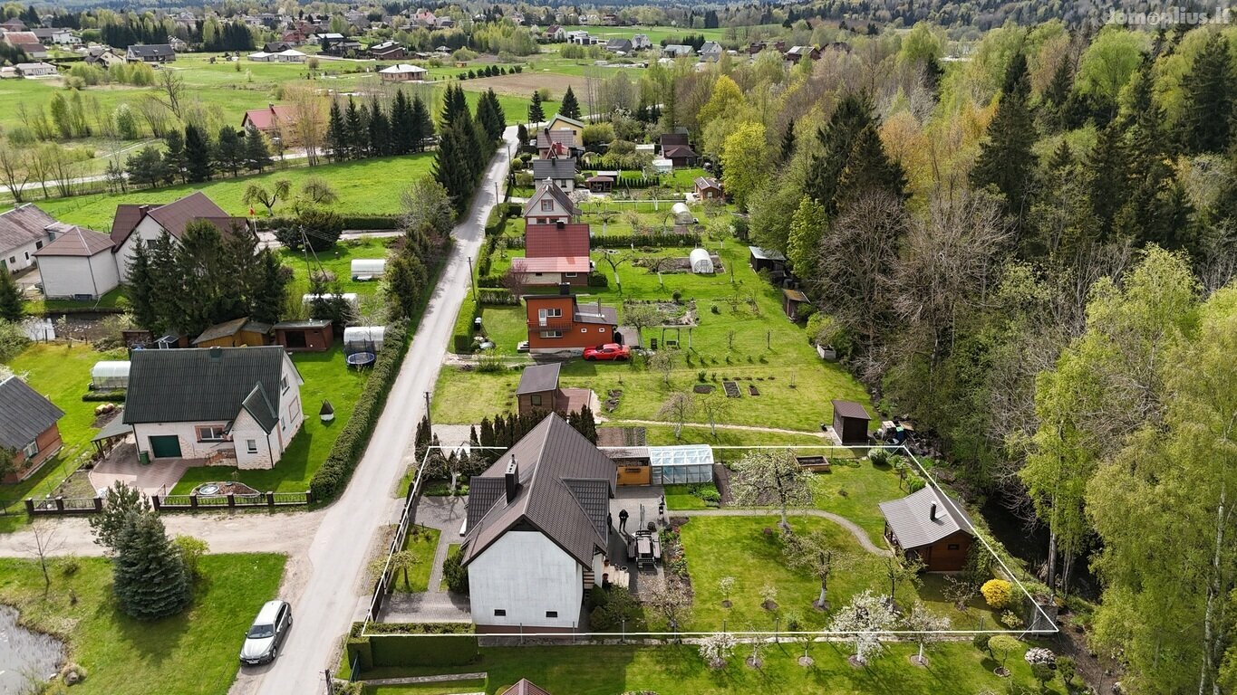 Parduodamas gyvenamasis namas Šiaulių rajono sav., Meškiuose, Miško g.