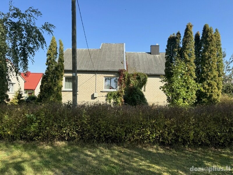 Parduodamas gyvenamasis namas Radviliškio rajono sav., Šniūraičiuose, Beržų g.