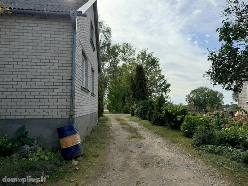 Parduodamas gyvenamasis namas Radviliškio rajono sav., Šniūraičiuose, Beržų g.