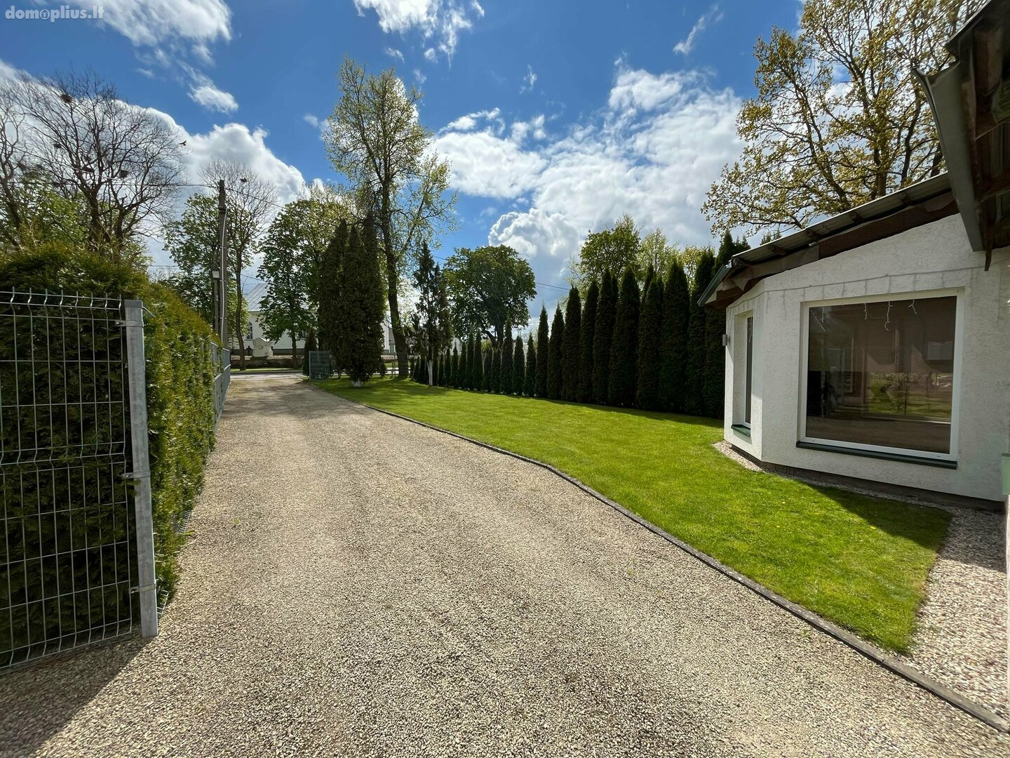 Parduodamas gyvenamasis namas Joniškio rajono sav., Skaistgiryje, Kaštonų g.