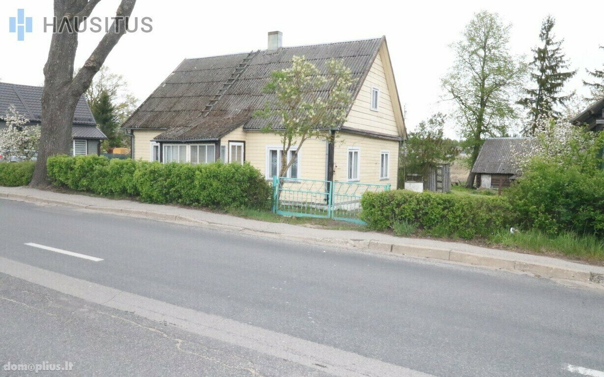 Parduodamas gyvenamasis namas Anykščių rajono sav., Troškūnuose, Dariaus ir Girėno g.