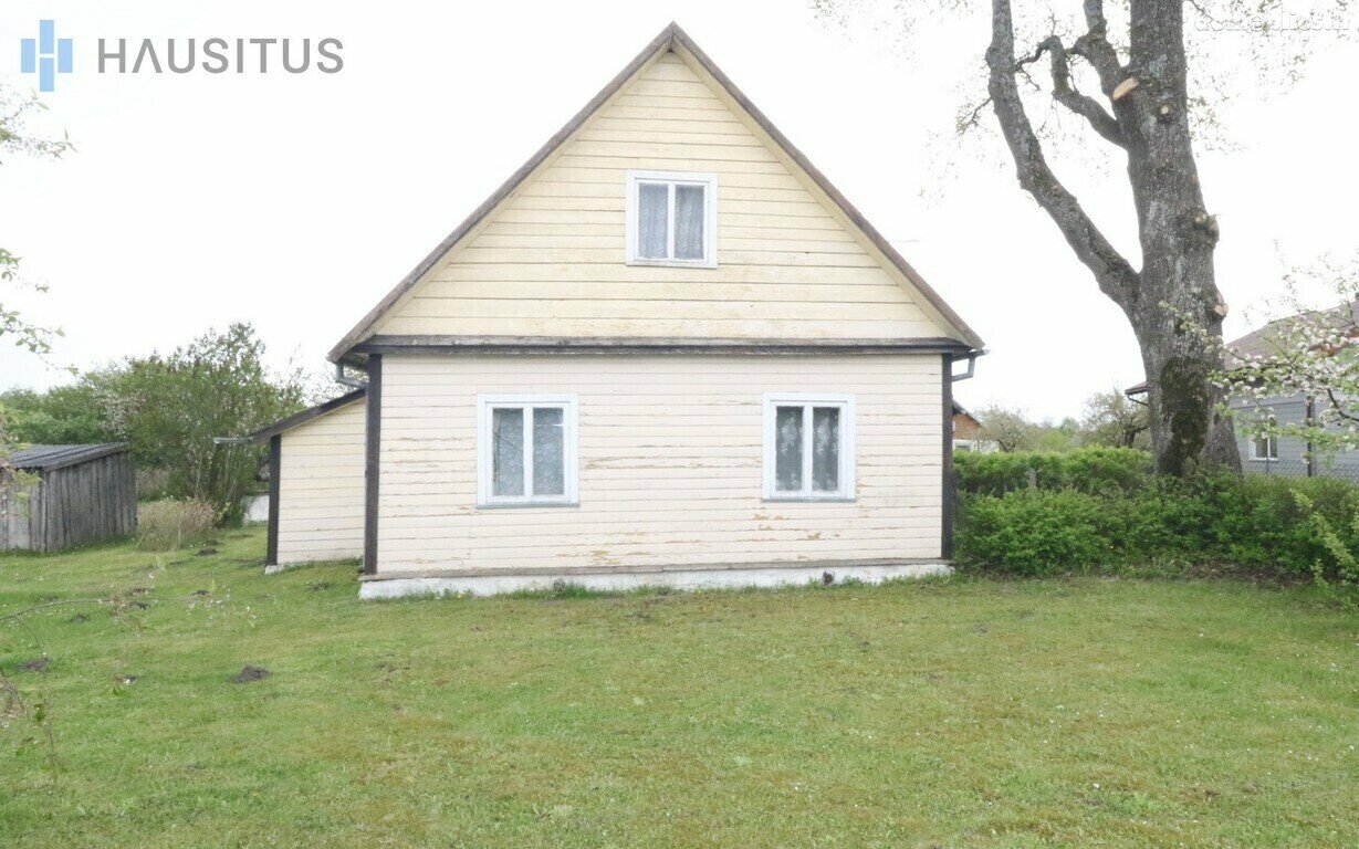 Parduodamas gyvenamasis namas Anykščių rajono sav., Troškūnuose, Dariaus ir Girėno g.