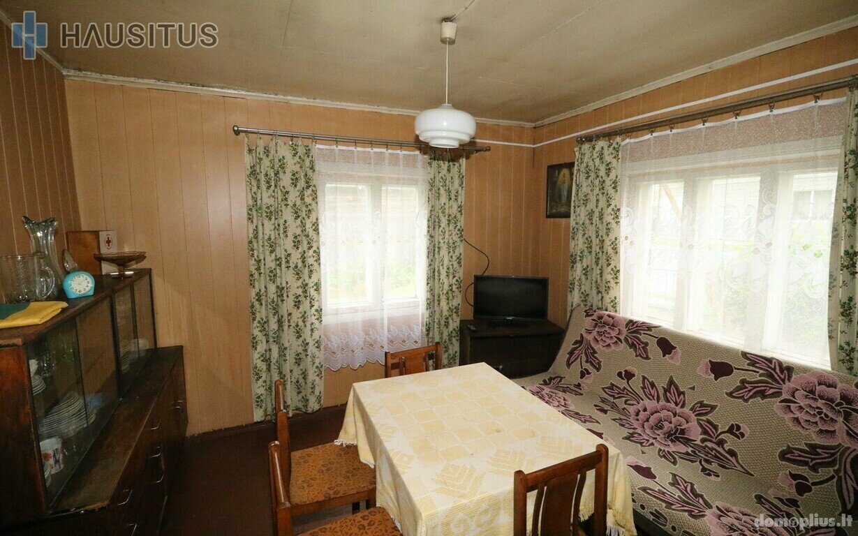 Parduodamas gyvenamasis namas Anykščių rajono sav., Troškūnuose, Dariaus ir Girėno g.
