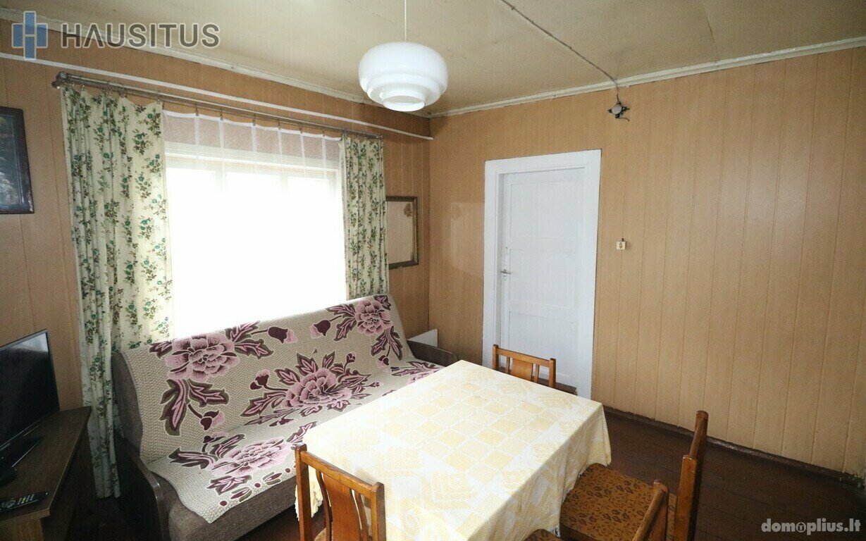 Parduodamas gyvenamasis namas Anykščių rajono sav., Troškūnuose, Dariaus ir Girėno g.