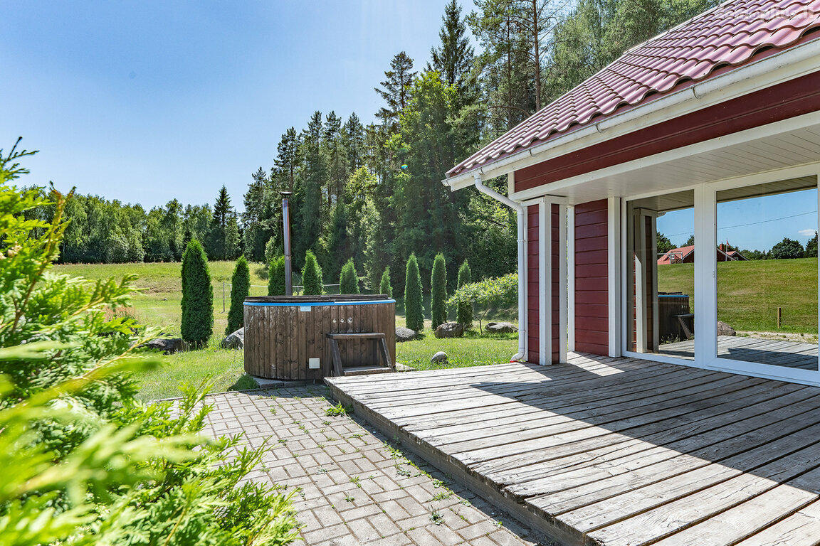 Homestead for sale Trakų rajono sav., Lavariškėse
