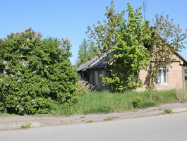 Part of house Panevėžio rajono sav., Naujamiestyje, Dariaus ir Girėno g.