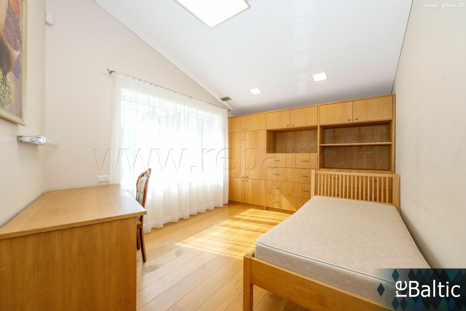 Semi-detached house for rent Vilniuje, Antakalnyje, M. Počobuto g.