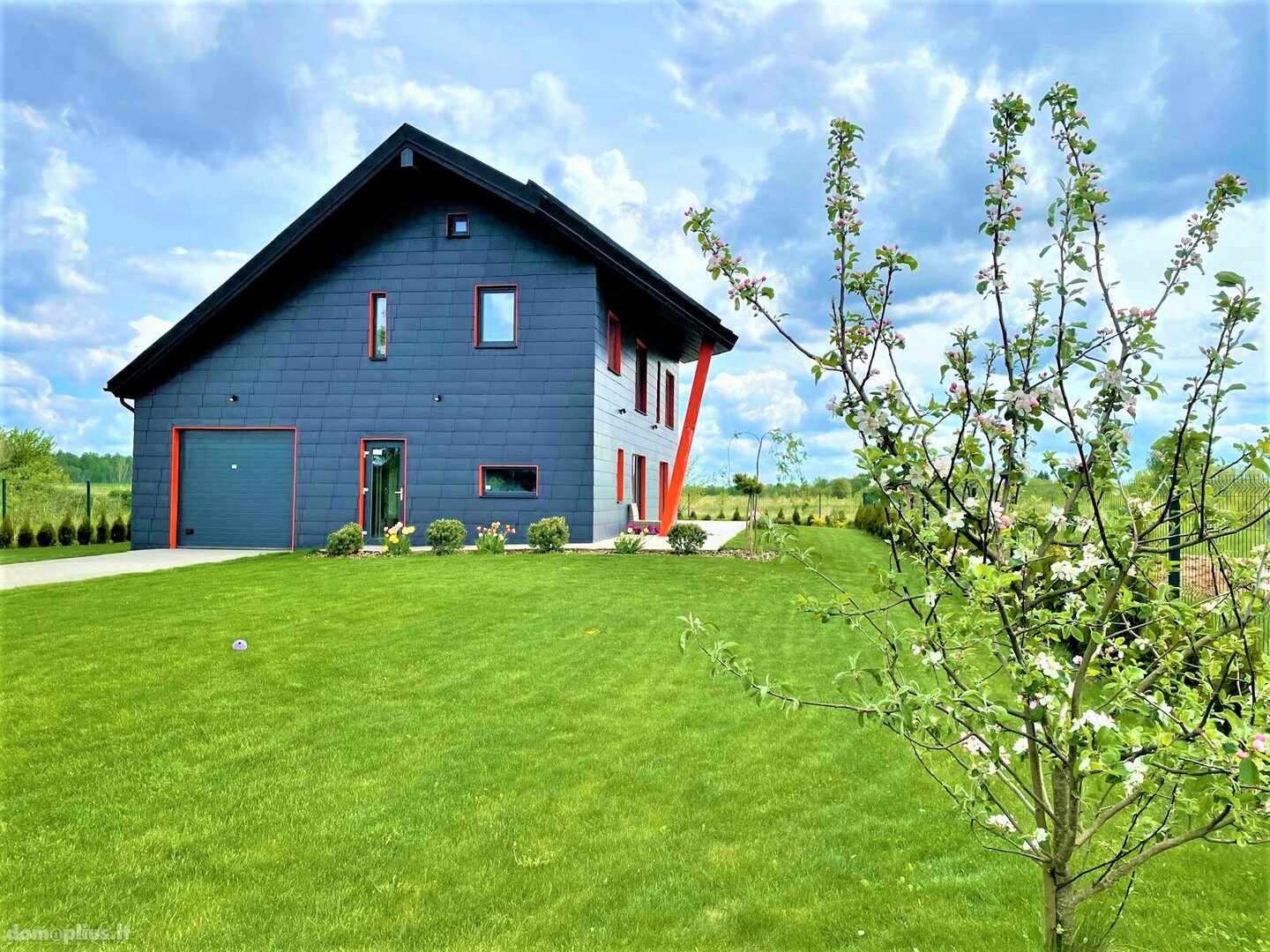 House for sale Panevėžio rajono sav., Maksvytiškiuose, Maksvytiškių g.