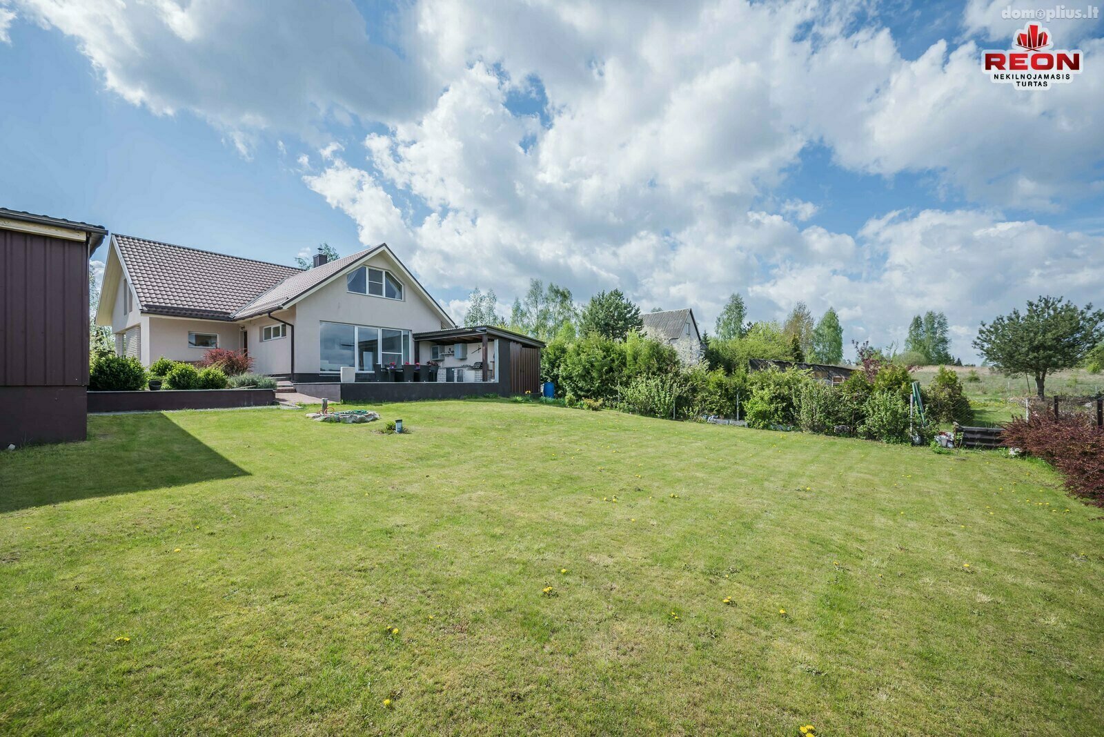 House for sale Elektrėnų sav., Vievininkuose, Ežero g.
