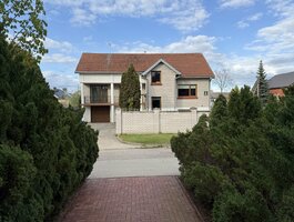 Gyvenamasis namas Šiauliuose, Medelyne, Šaltalankių g.