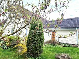 House Utenos rajono sav., Užpaliuose