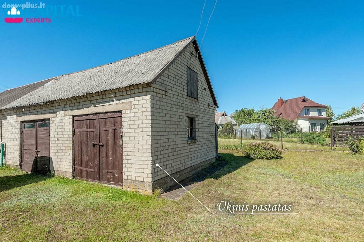 Parduodamas gyvenamasis namas Ukmergės rajono sav., Ukmergėje, Vyšnių g.
