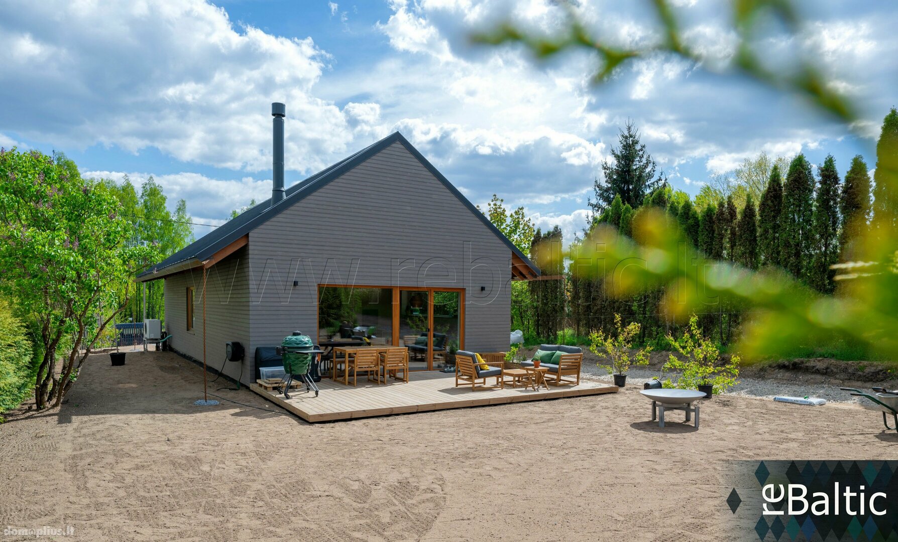 Parduodamas gyvenamasis namas Vilniuje, Pavilnyje, A. Kojelavičiaus g.