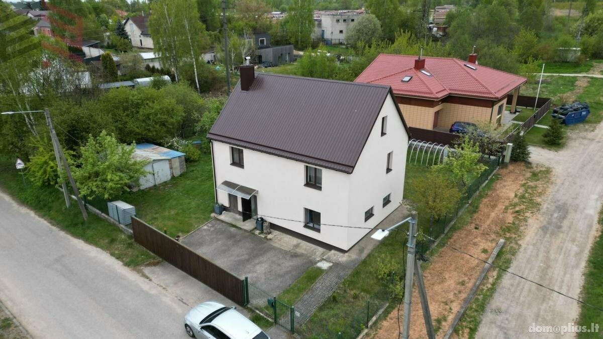 Parduodamas gyvenamasis namas Vilniuje, Naujoji Vilnia, Nasturtų g.