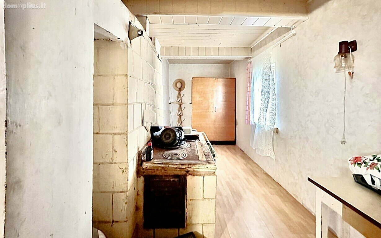 Parduodamas gyvenamasis namas Rokiškio rajono sav., Šapaluose