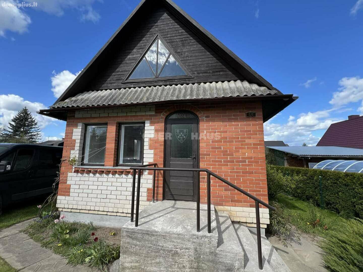 Parduodamas gyvenamasis namas Panevėžio rajono sav., Daukniškiuose