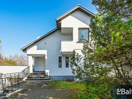 Parduodamas gyvenamasis namas Vilniuje, Antakalnyje, M. Šikšnio g.