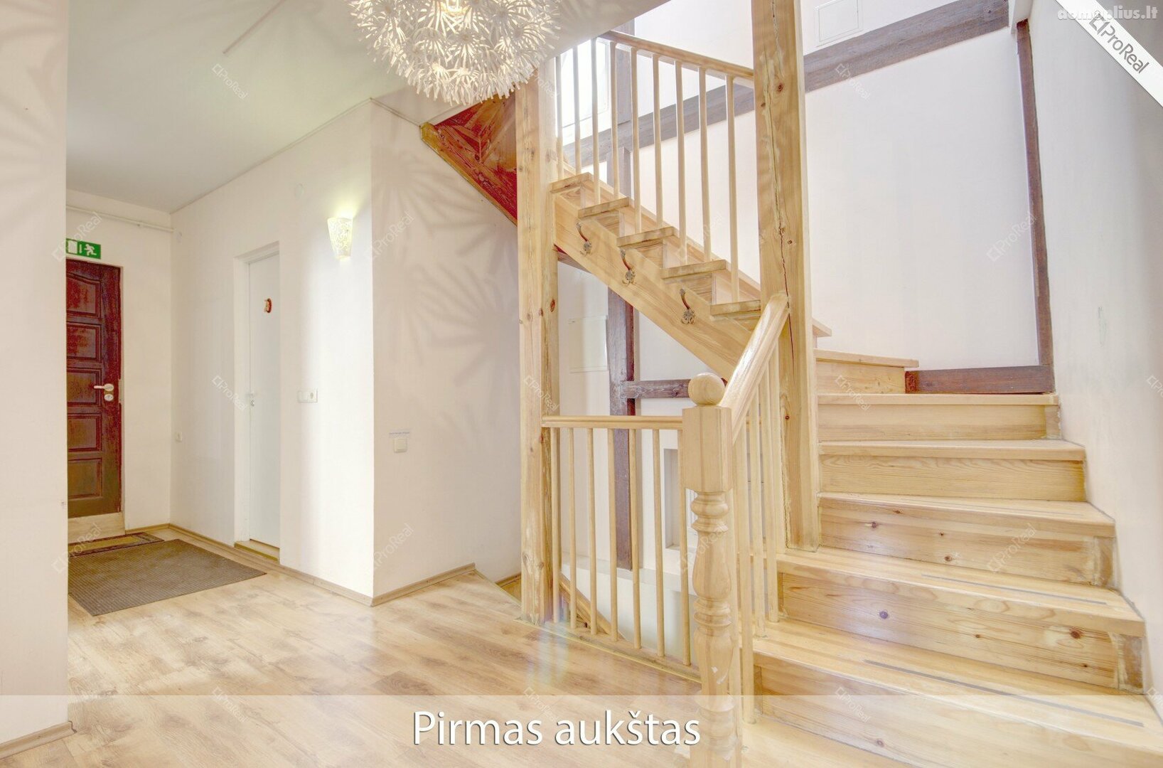 Parduodamas gyvenamasis namas Vilniuje, Senamiestyje, Pylimo g.