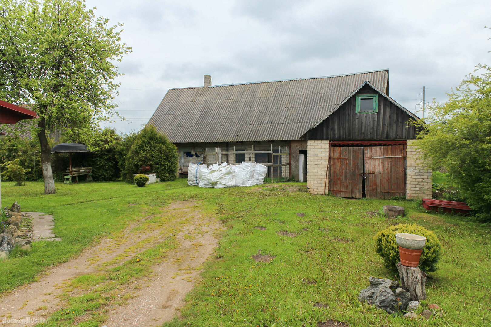 Продаётся дом Akmenės rajono sav., Klaišiuose, Parko g.