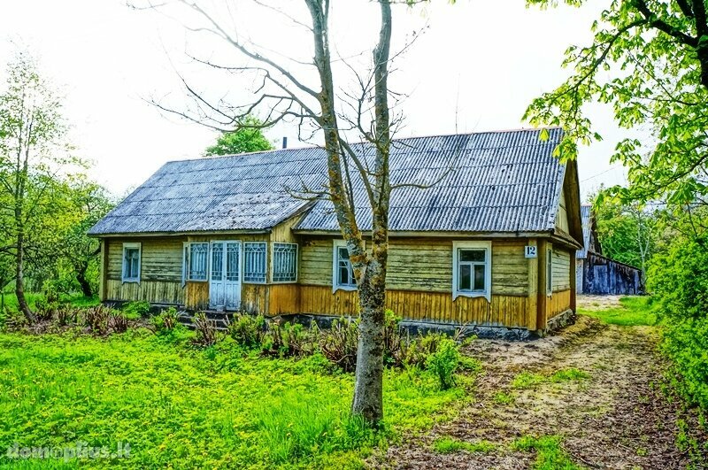 Parduodama sodyba Ignalinos rajono sav., Mėčionyse, Mėčionių g.