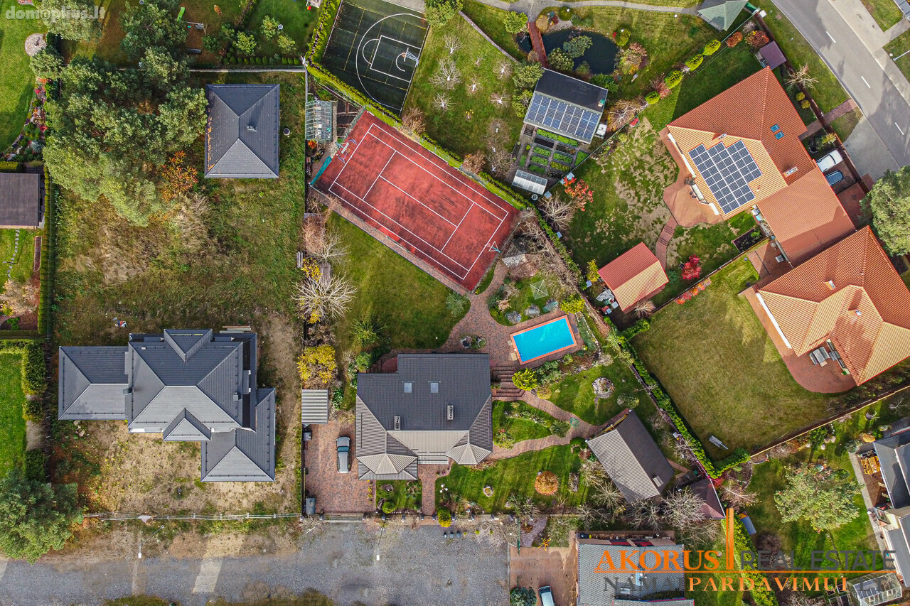 Продаётся дом Vilniuje, Santariškėse, M. Bukšos g.