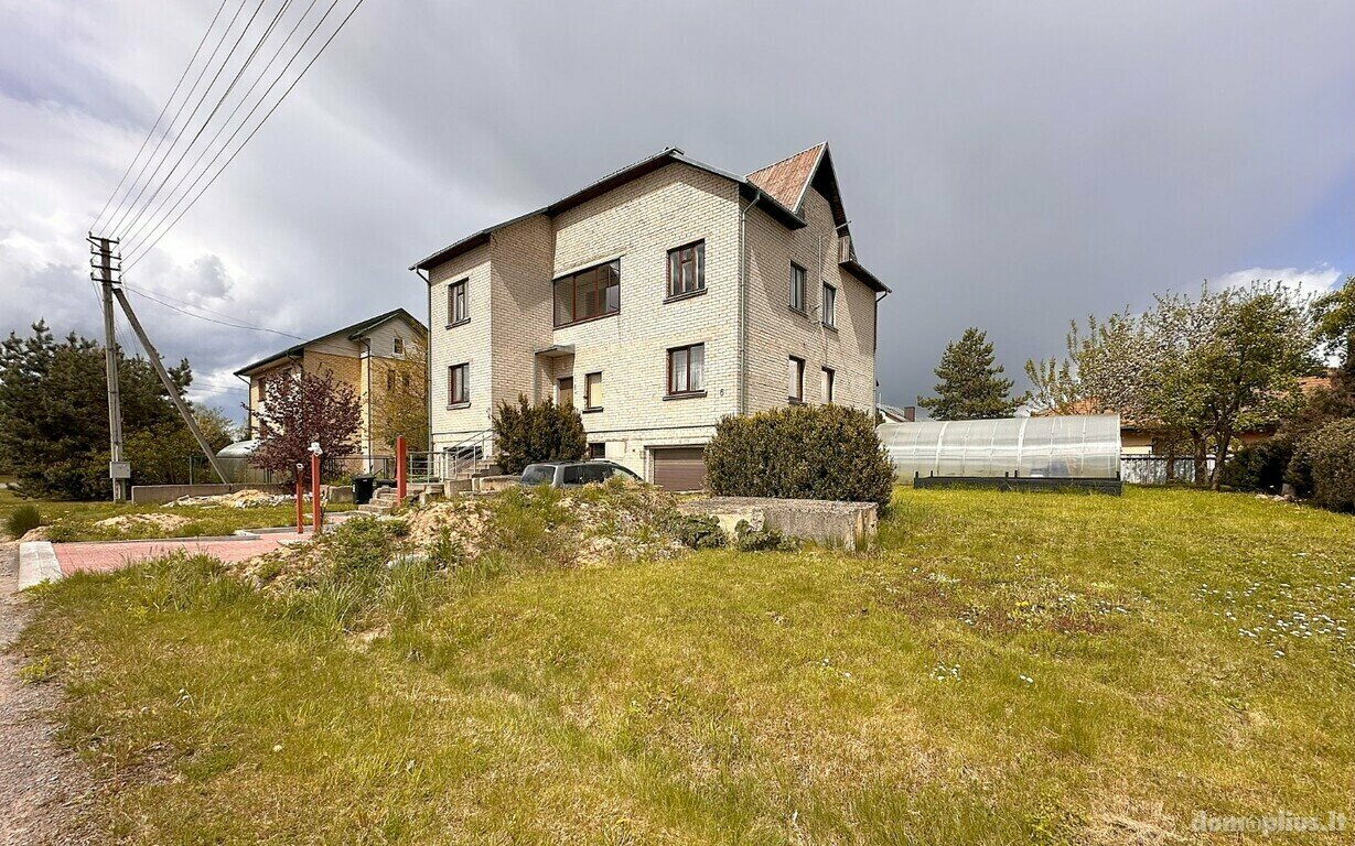 Продаётся часть дома Panevėžyje, Rožėse, Siesrauto g.