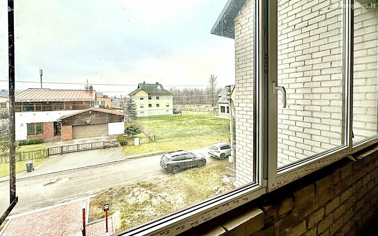 Продаётся часть дома Panevėžyje, Rožėse, Siesrauto g.