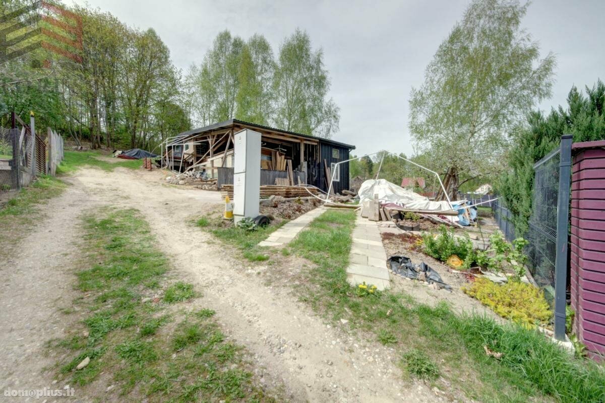 Parduodama sodyba Trakų rajono sav., Valuose, Uosių g.