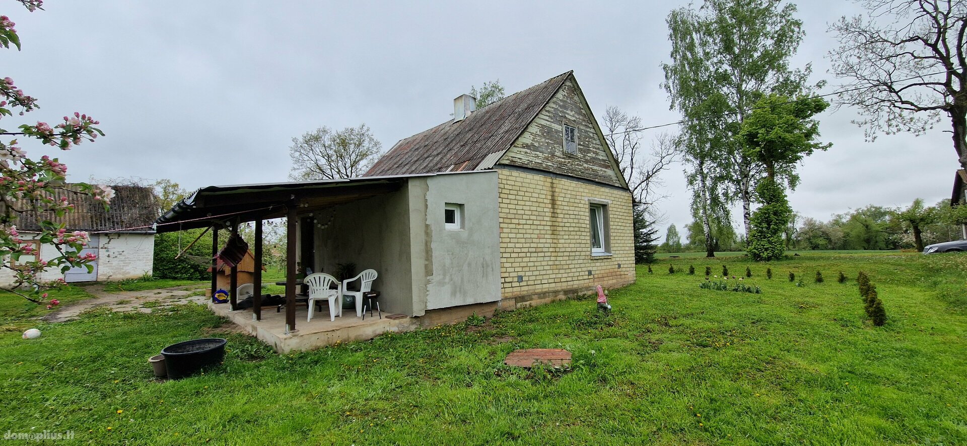 Parduodamas gyvenamasis namas Joniškio rajono sav., Ramoškiuose, Gėlių g.